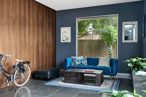 Punthill Williamstown - Geraldton Accommodation 2