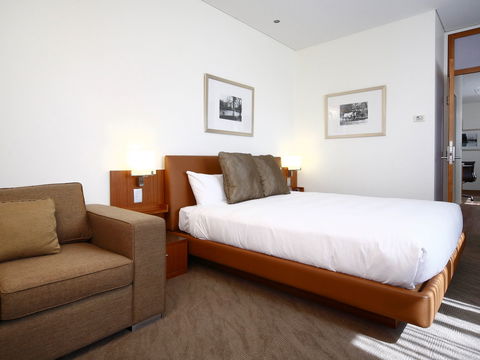 Novotel Canberra - Geraldton Accommodation 5