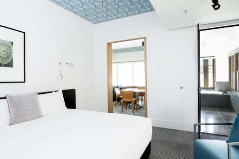 Peppers Gallery Hotel, Canberra - Geraldton Accommodation 12