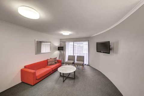 Adina Serviced Apartments James Court - Geraldton Accommodation 12