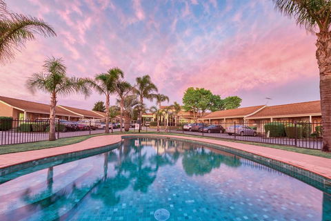 Best Western Airport Motel & Conv Ctr - Geraldton Accommodation 7