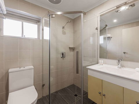 Quality Hotel Melbourne Airport - Geraldton Accommodation 12