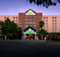 Holiday Inn Parramatta - Geraldton Accommodation
