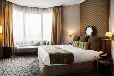 InterContinental Adelaide - Geraldton Accommodation 11