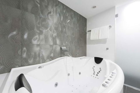 Avenue Hotel Canberra - Geraldton Accommodation 3