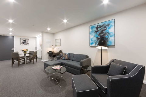 Avenue Hotel Canberra - Geraldton Accommodation 5