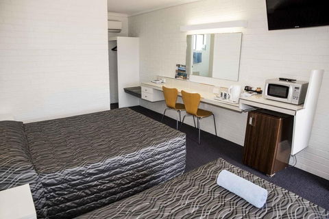 Coastal Bay Motel - Geraldton Accommodation 2