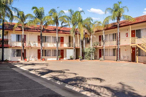Econo Lodge Griffith Motor Inn - Geraldton Accommodation 2