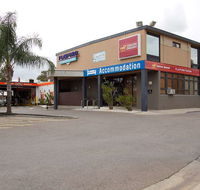 Nightcap at Playford Tavern - Geraldton Accommodation