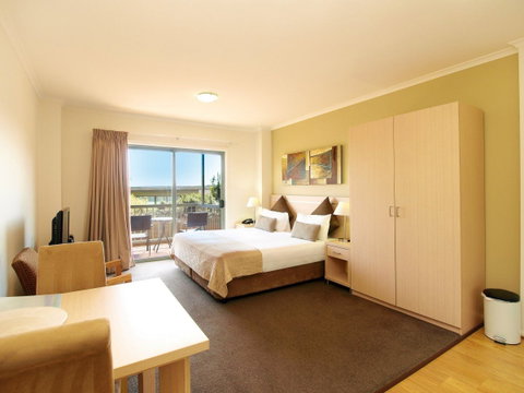 Oaks Goldsbrough Apartment Hotel - Geraldton Accommodation 1