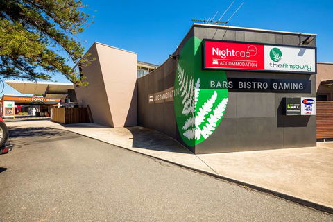 Nightcap at Finsbury Hotel - Geraldton Accommodation 0