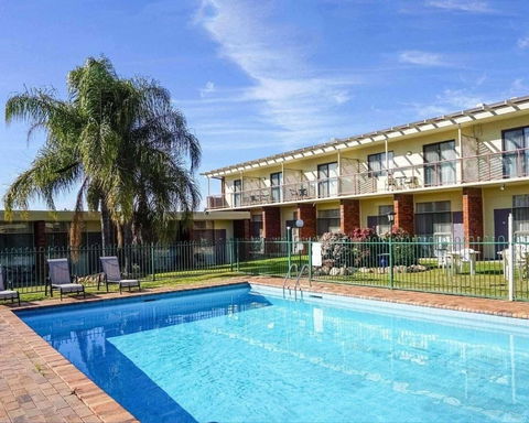Redhill Tamworth Motor Inn - Geraldton Accommodation 0