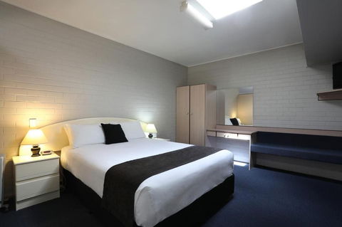 Redhill Tamworth Motor Inn - Geraldton Accommodation 1