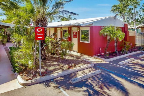 Econo Lodge Karratha - Geraldton Accommodation 3