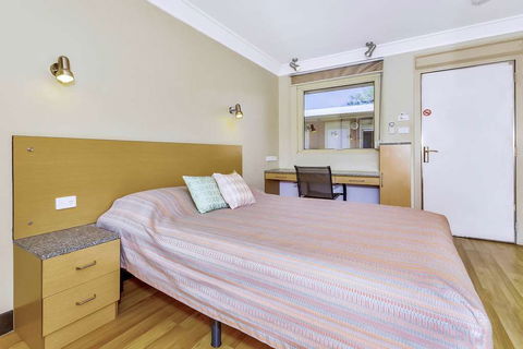 Econo Lodge Karratha - Geraldton Accommodation 10