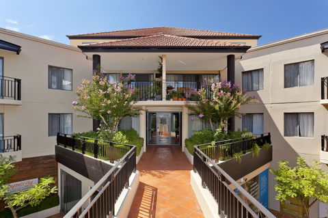 Astra Apartments The Griffin - Geraldton Accommodation 2