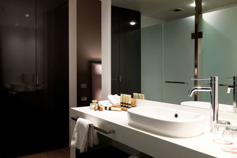 East Hotel - Geraldton Accommodation 6