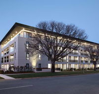 Knightsbridge Canberra - Geraldton Accommodation