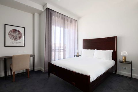 Knightsbridge Canberra - Geraldton Accommodation 7