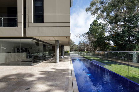 Knightsbridge Canberra - Geraldton Accommodation 12
