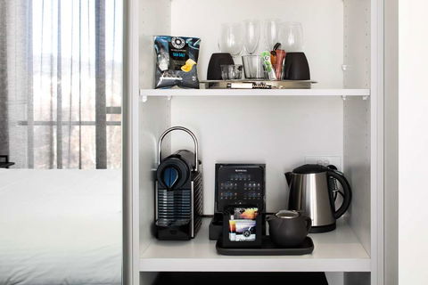 Knightsbridge Canberra - Geraldton Accommodation 14