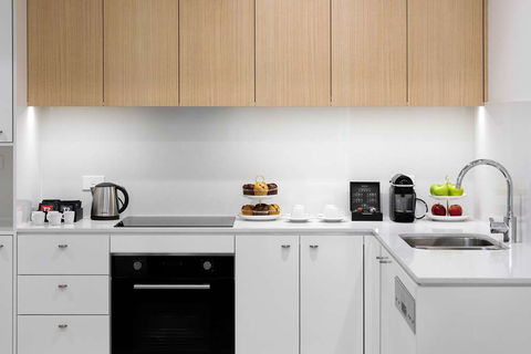 Knightsbridge Canberra - Geraldton Accommodation 15