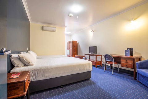 Atherton Hotel - Geraldton Accommodation 2