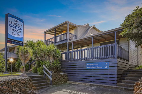 Great Ocean Road Inn - Geraldton Accommodation 0