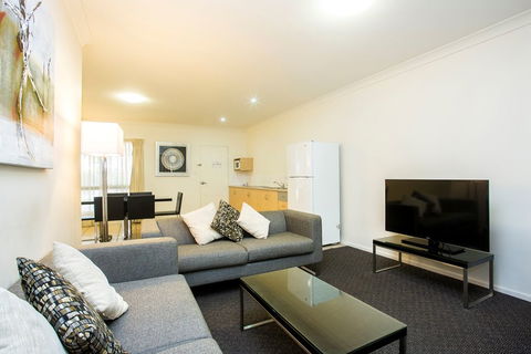 Coral Cay Resort Motor Inn - Geraldton Accommodation 1