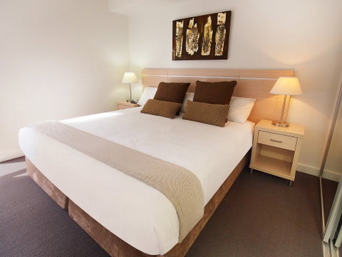 Oaks Festival Towers - Geraldton Accommodation 1