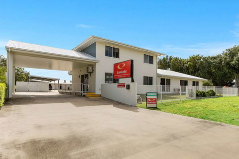 Econo Lodge Beachside - Geraldton Accommodation 2