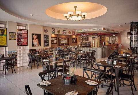 Hotel Gloria - Geraldton Accommodation 5