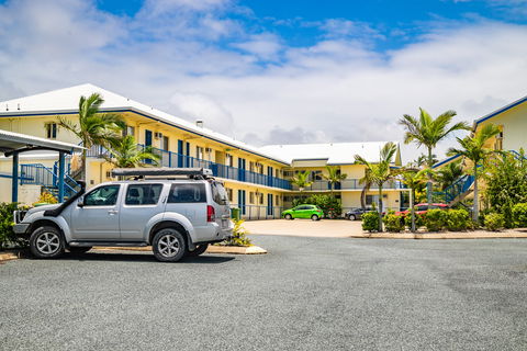 Mackay Seabreeze Apartments - Geraldton Accommodation 0