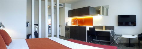 Abode Woden - Geraldton Accommodation 1
