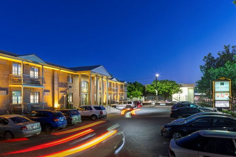 Adelaide Inn - Geraldton Accommodation 0