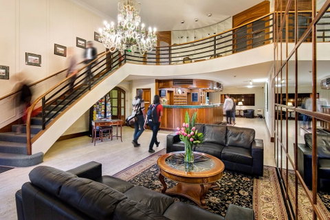 Adelaide Inn - Geraldton Accommodation 1