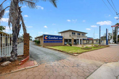 Comfort Inn Flinders On Main - Geraldton Accommodation 0