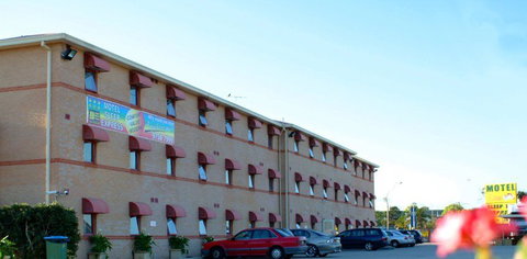 Arena Hotel - Geraldton Accommodation 0