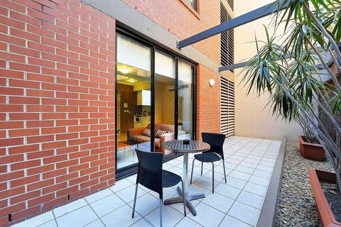 APX Apartments Darling Harbour - Geraldton Accommodation 2