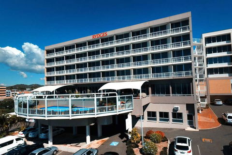 Rydges Gladstone - Geraldton Accommodation 0