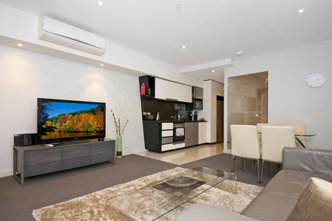 Astra Apartments Perth - Geraldton Accommodation 1
