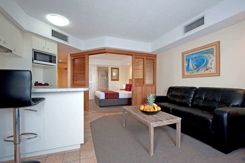 Ramada Resort Golden Beach - Geraldton Accommodation 12