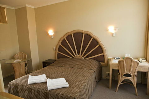 Dawson Motor Inn - Geraldton Accommodation 1
