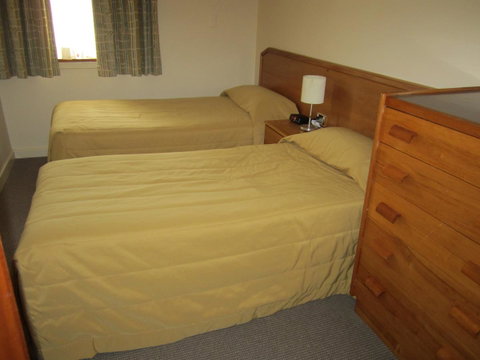 University House - ANU - Geraldton Accommodation 36