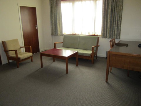 University House - ANU - Geraldton Accommodation 42