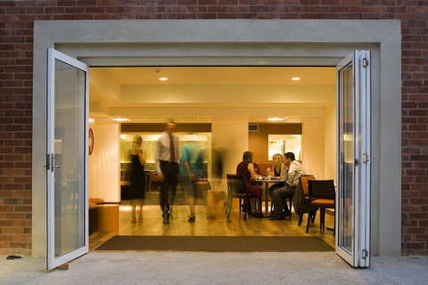 University House - ANU - Geraldton Accommodation 25