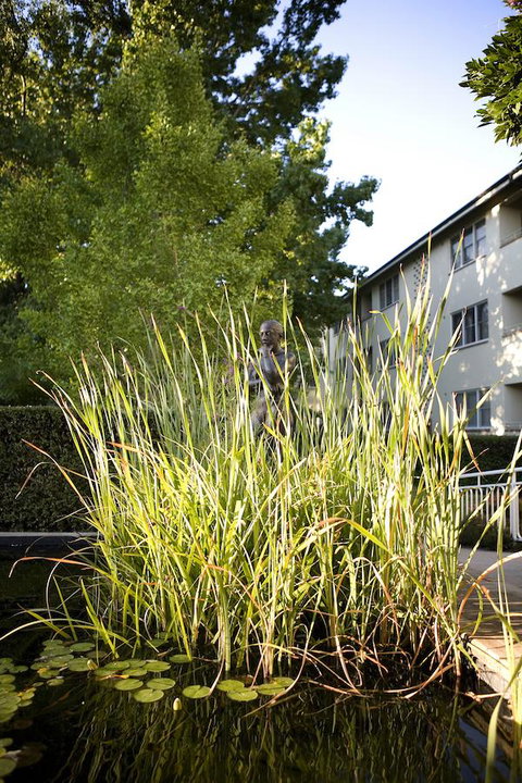 University House - ANU - Geraldton Accommodation 11