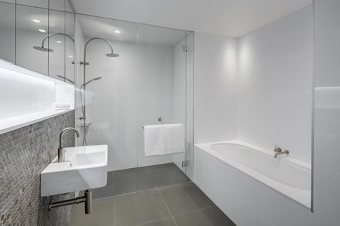 Vibe Hotel Canberra - Geraldton Accommodation 32