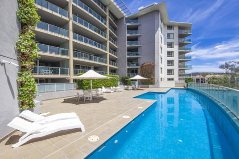 Pacific Suites Canberra - Geraldton Accommodation 2