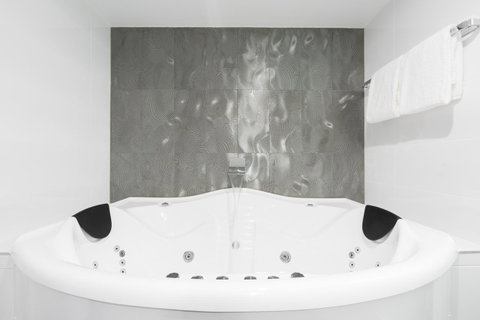 Avenue Hotel Canberra - Geraldton Accommodation 19